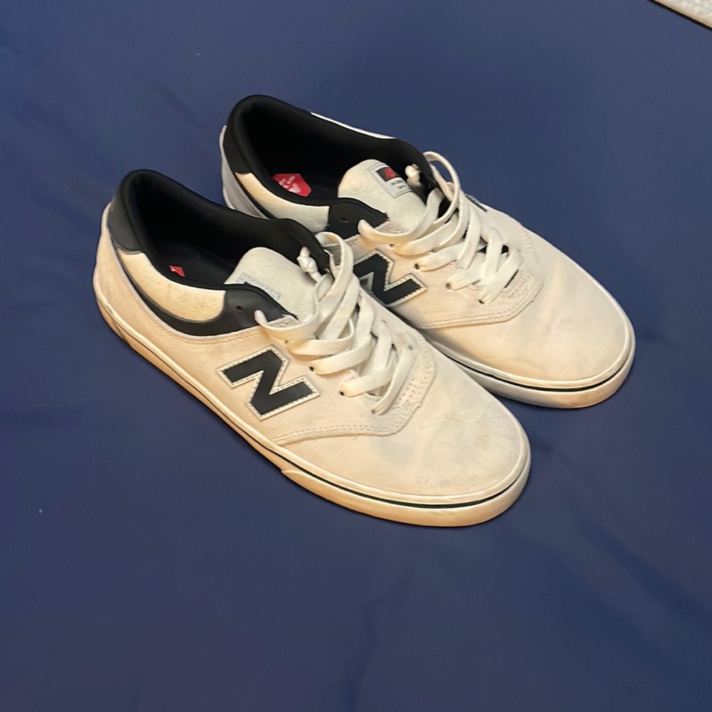 New Balance Size 9 shoes